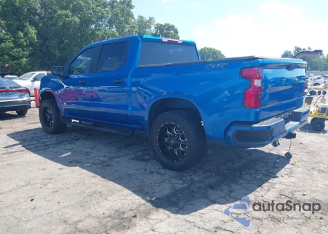 2022 Chevrolet Silverado 1500 4Wd Short Bed Custom из США, поврежденный, VIN 1GCPDBEK3NZ623916